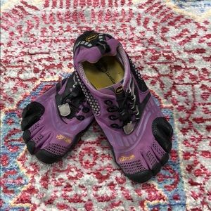 Vibram FiveFingers shoes